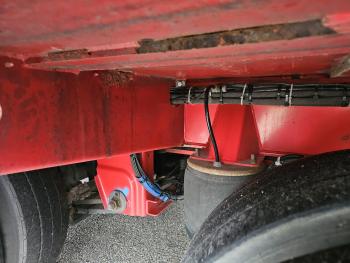 3 x steering axle / hydraulic ramp / hydraulic bed